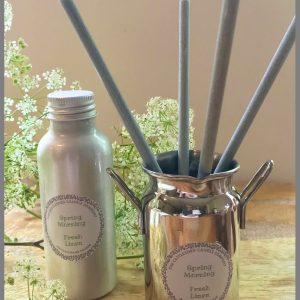 THE CATTLESED CANDLE COMPANY UNIQUE MILK CHURN DIFFUSER SPRING MORNINGS FRESH LINEN